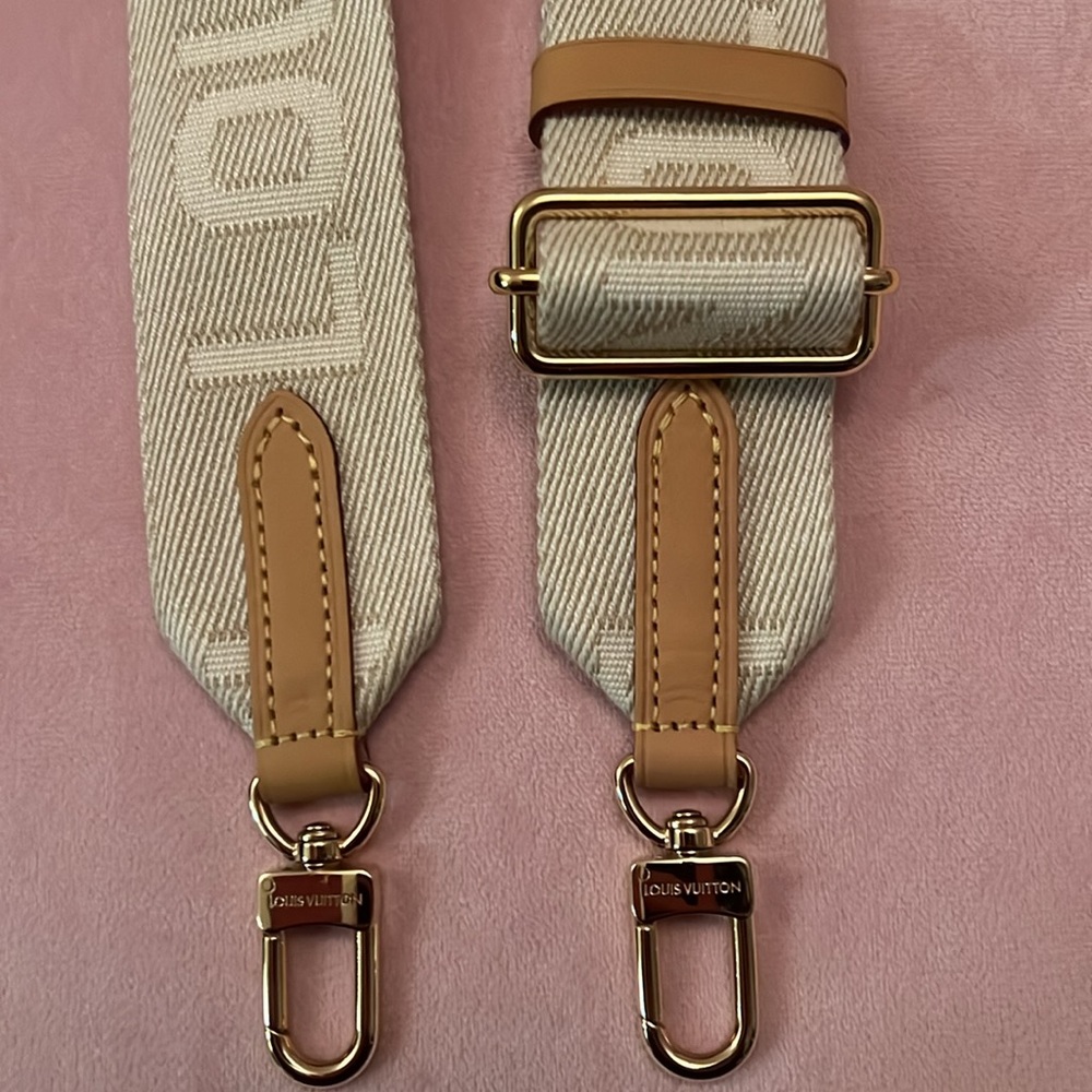Louis Vuitton Coussin Crossbody Strap - Picture 2 of 5